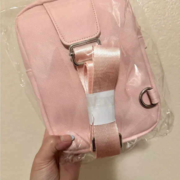 2024 Disney X Pandora D23 Exclusive Cross body sling - Picture 4 of 8